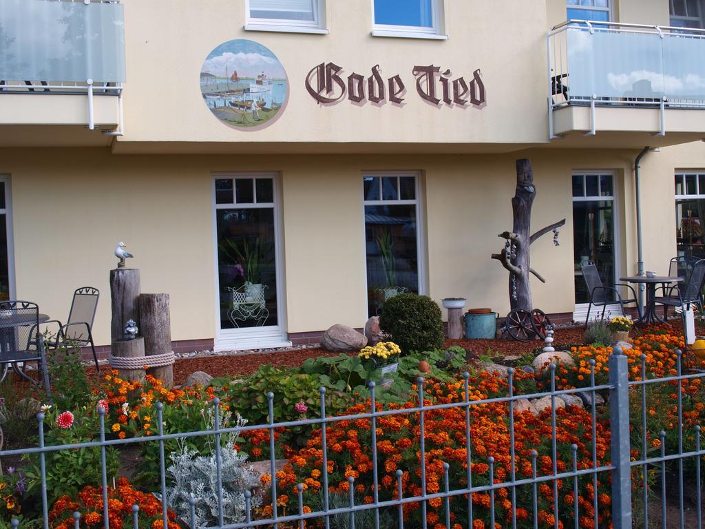 Hotel Gode Tied Цингст Екстериор снимка