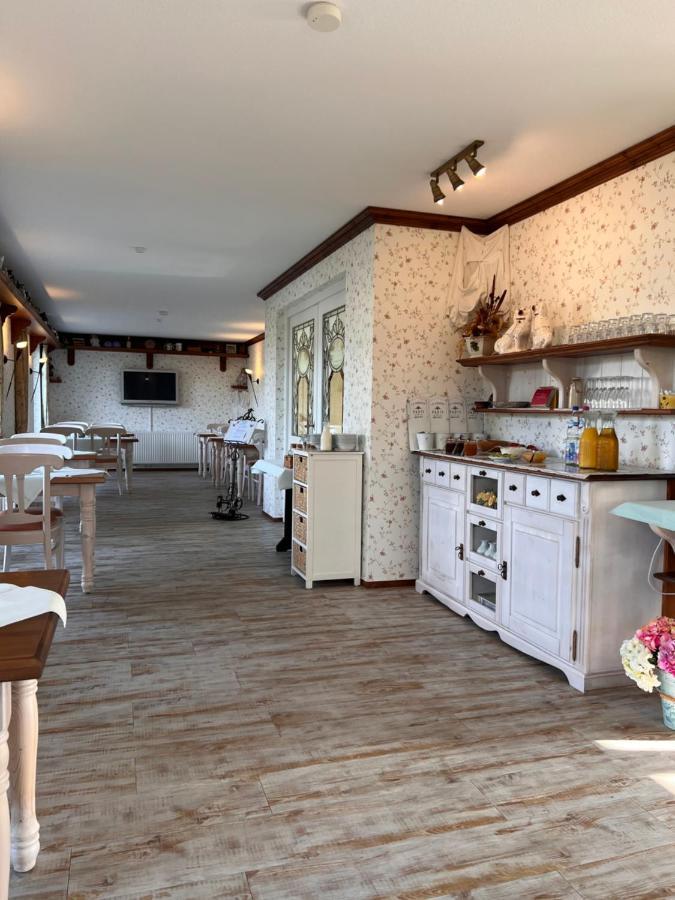 Hotel Gode Tied Цингст Екстериор снимка
