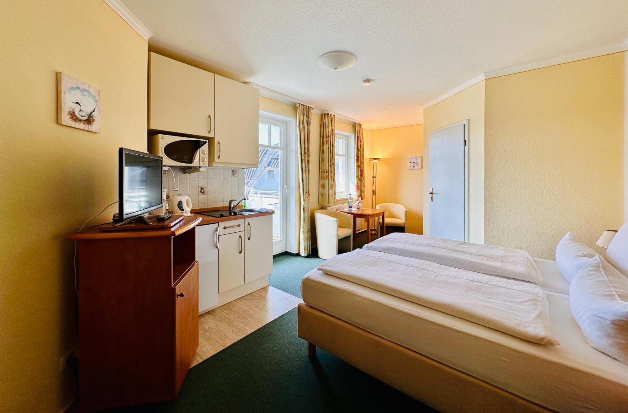 Hotel Gode Tied Цингст Екстериор снимка